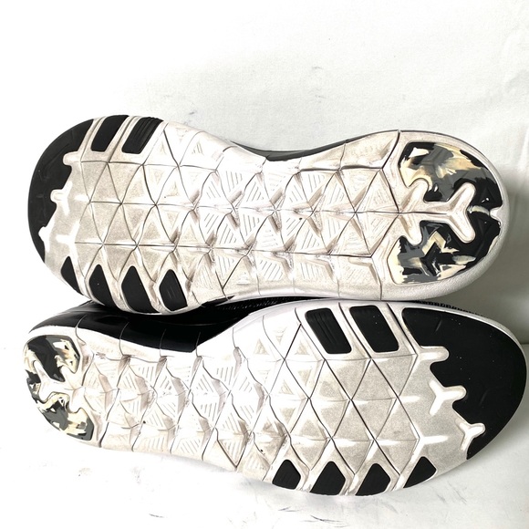 Nike Women’s Athletic Training Shoes - Picture 4 of 4